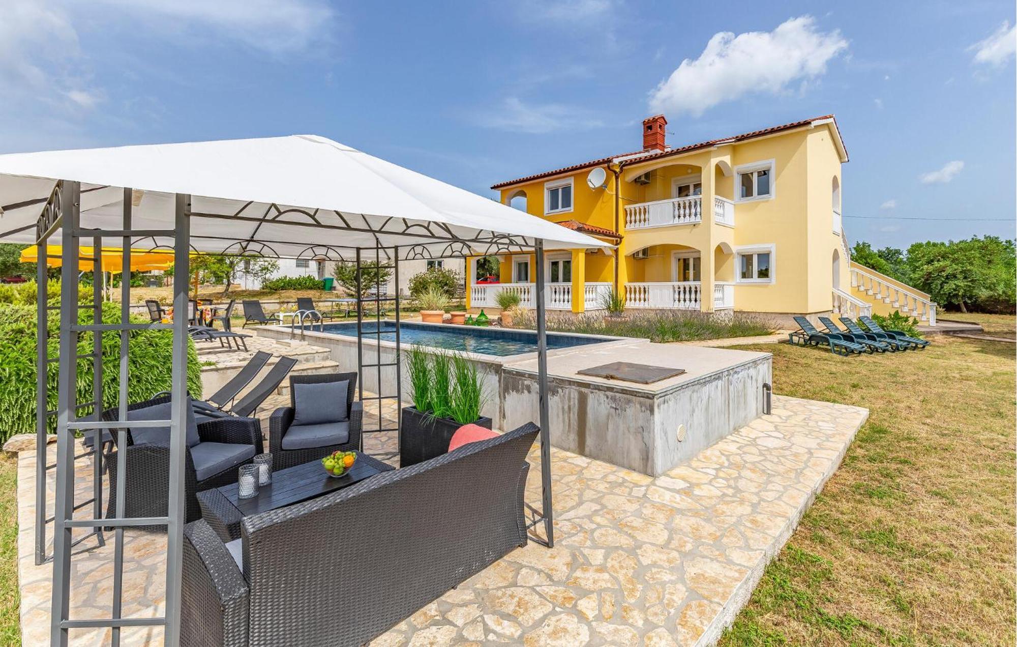 Amazing Home In Valtura Ngoại thất bức ảnh