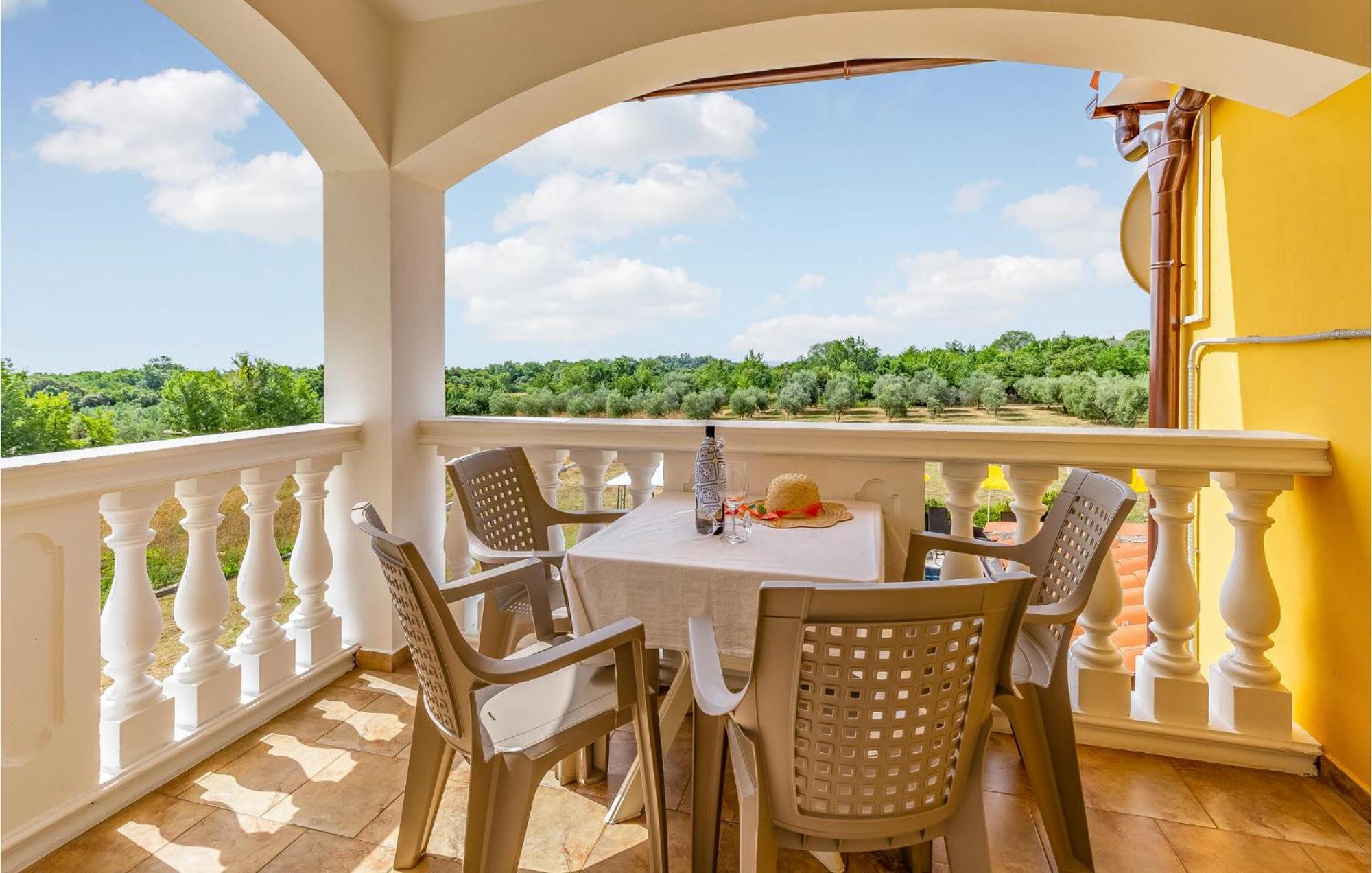 Amazing Home In Valtura Ngoại thất bức ảnh